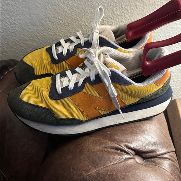 New Balance 237 Men's Harvest Gold Madras Orange Shoes Sneakers Size 9 - Picture 3 of 7
